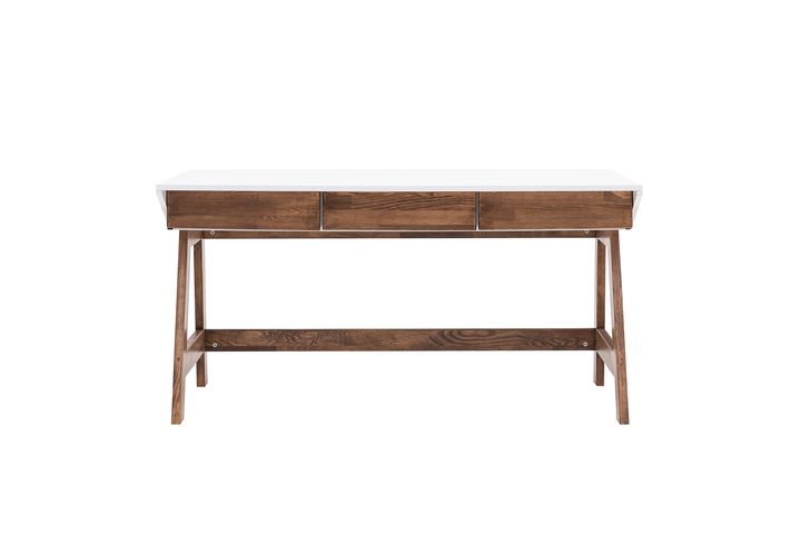 Tres Bureau, Walnoot