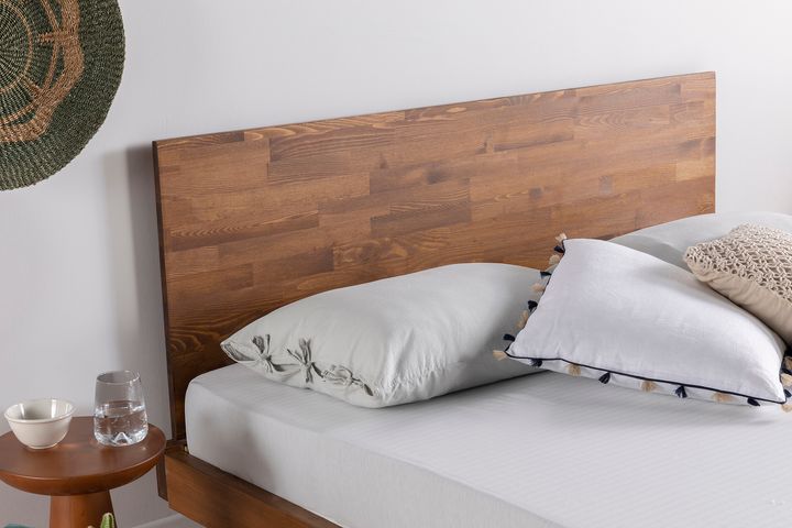 Luna Patna Houten Bedframe, 140x200 cm, Walnoot