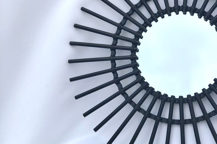 Cilla Rotan Spiegel, 45 cm, Zwart