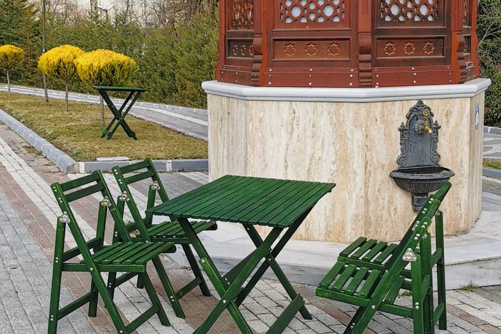 Darian Garden Furniture Set, Green