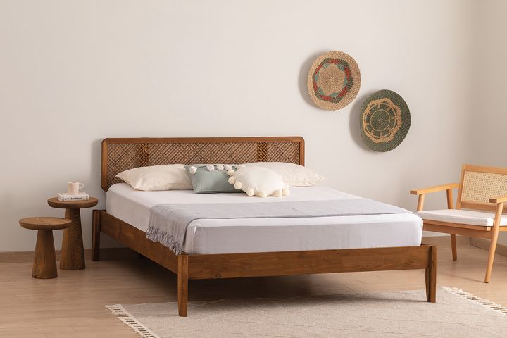 Isabella Bedframe, 100x200 cm, Walnoot