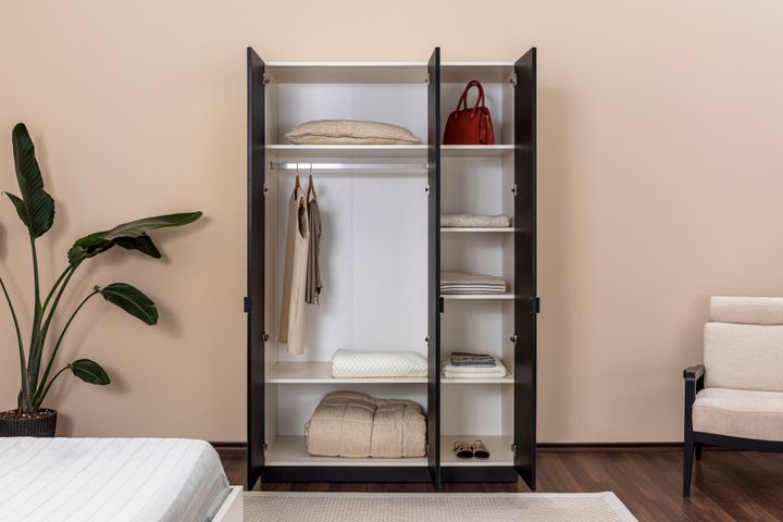 Line Kledingkast met 3 Deuren