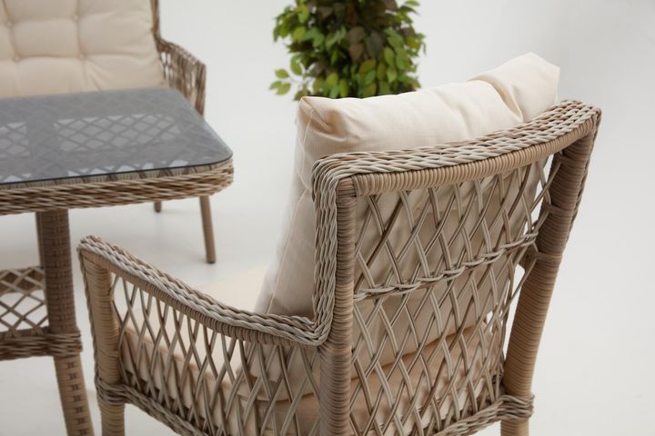 Pirus Rattan 3+1+1 Tuinloungeset, Beige