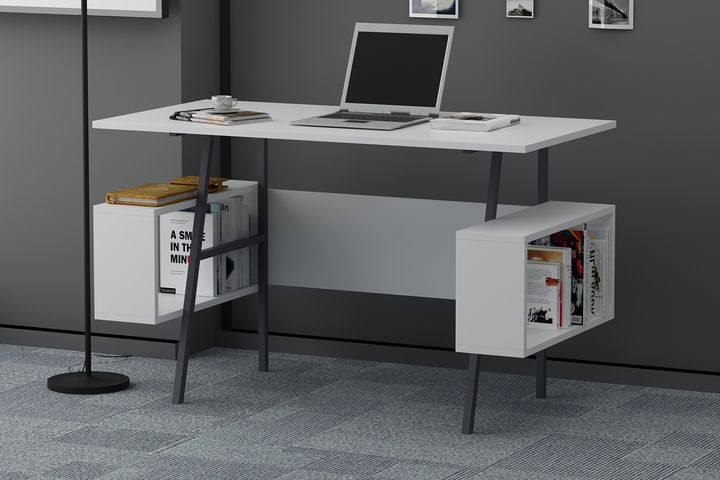 Lagomood Irony Bureau, Wit