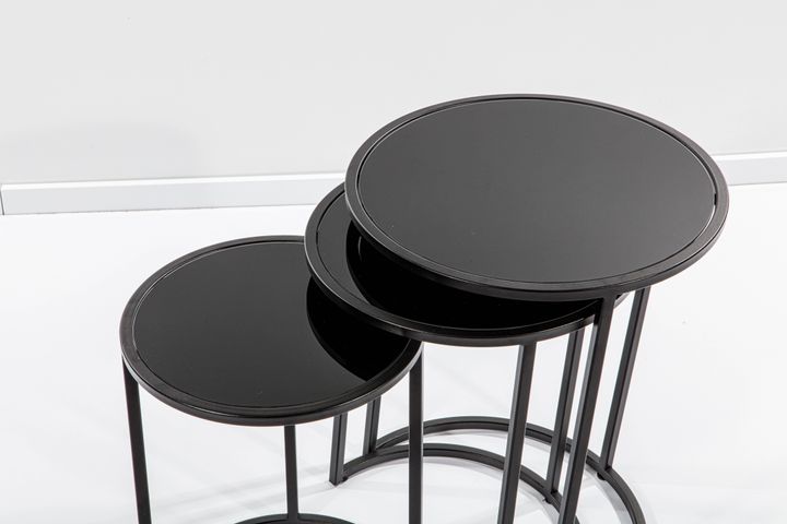 Circles Glazen Zettafels, Zwart