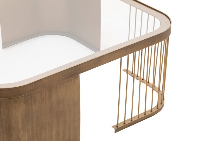 Sinta Salontafel, Messing