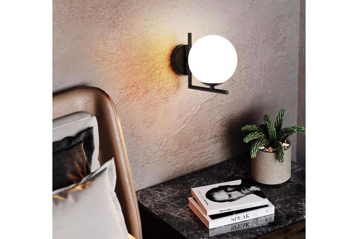 Boris Wandlamp, Zwart