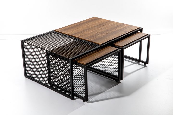 Valencia Salontafelset, Bruin