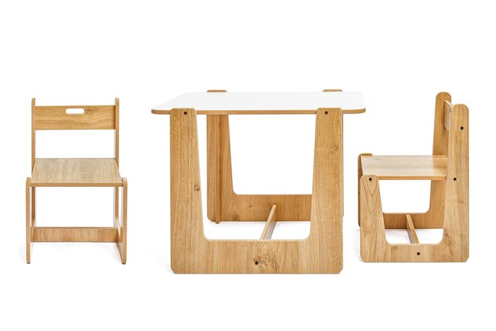 Zoey Children's Montessori 2 Chairs and Table Set, 2-4 Years