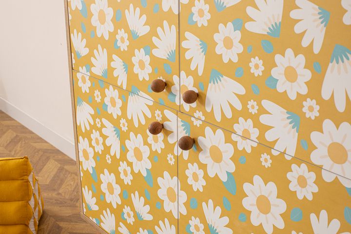 Posy Multifunctionele Kast met Houten Poten