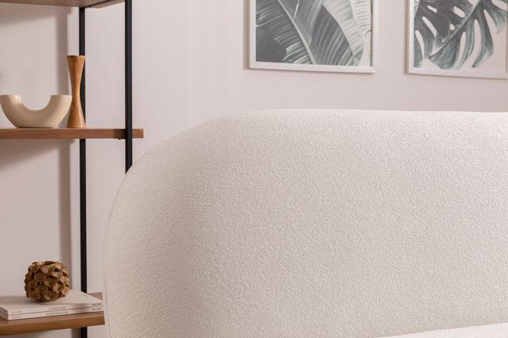 Tedy 2-Zitsbank, Wit