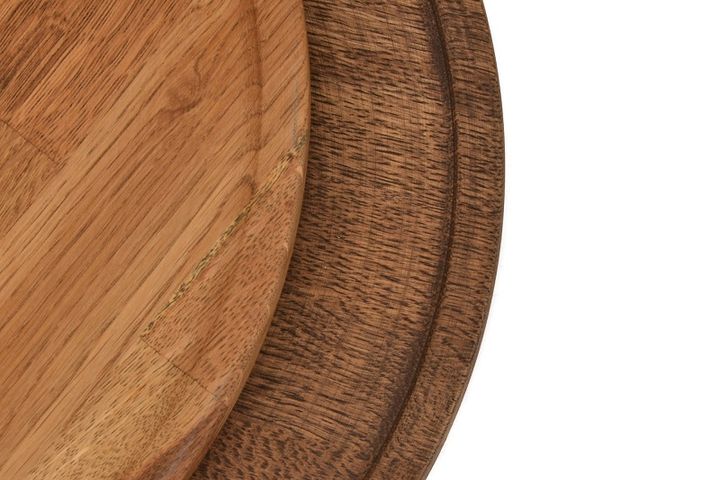 Arya Dienblad, Eiken