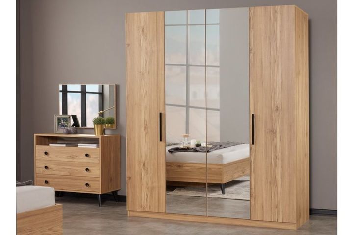 Ety Kledingkast met 4 Deuren en Spiegel