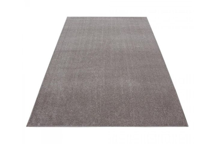 Jednobarevný béžový koberec s moderním vzorem a krátkým vlasem, 200 x 200 cm