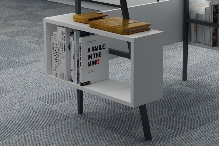 Lagomood Irony Bureau, Wit