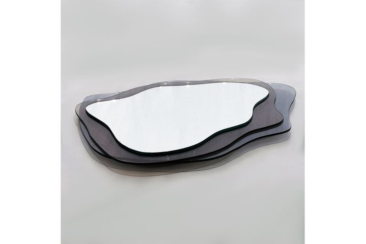 Layered Wave Spiegel