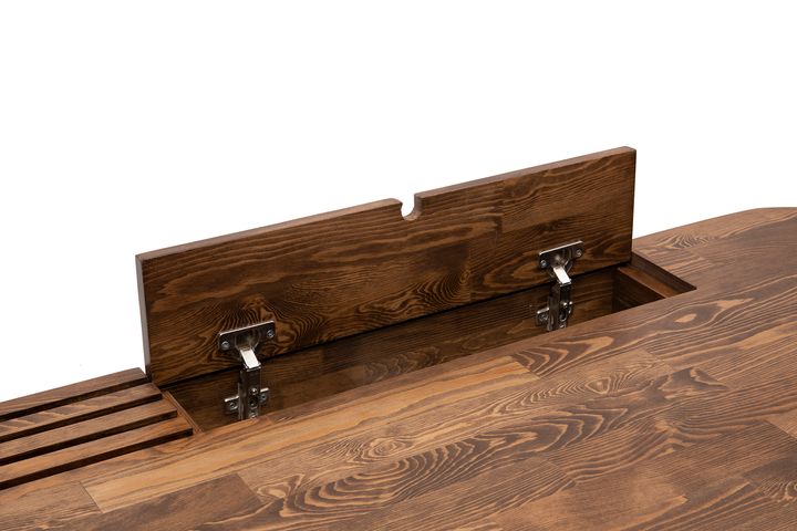 Moon Bureau, Walnoot