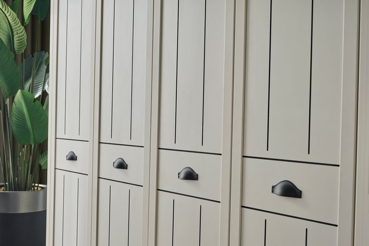 Giselle Kledingkast met 4 Deuren