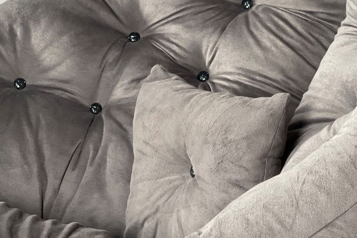 Berta Floki Fauteuil, Rookgrijs