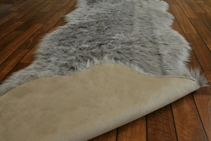 Marne Sheepskin Rug, 70 x 200 cm, Grey
