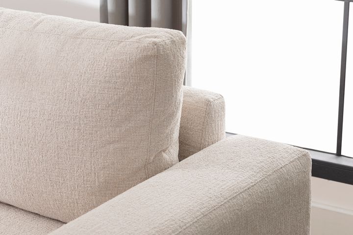Merlin Mini Hoekbank, Natuurlijke Poten, Dikke Armleuning, Chenillestof, Crème
