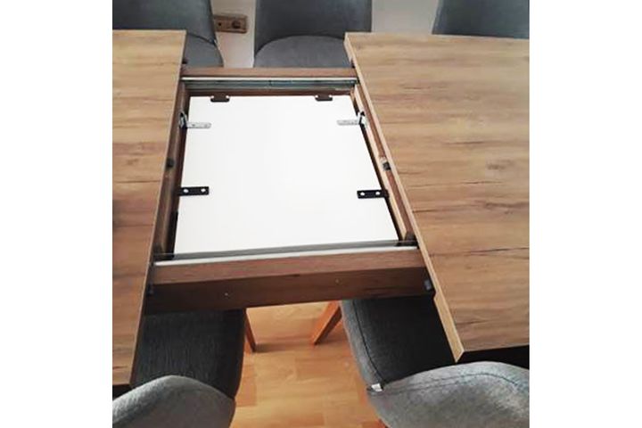 Neo 6-8 Extendable Dining Table, Beech Wood