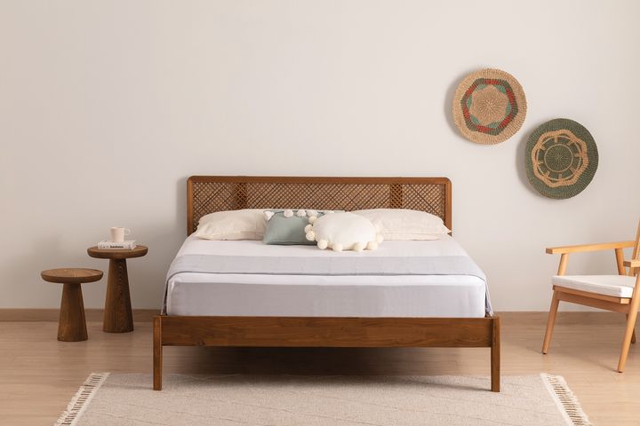 Isabella Bedframe, 90x190 cm, Walnoot