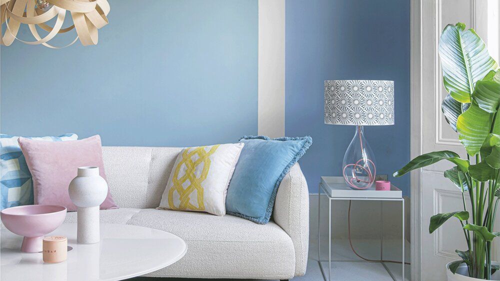 10 Ways to Transform Your Living Room on a Budget